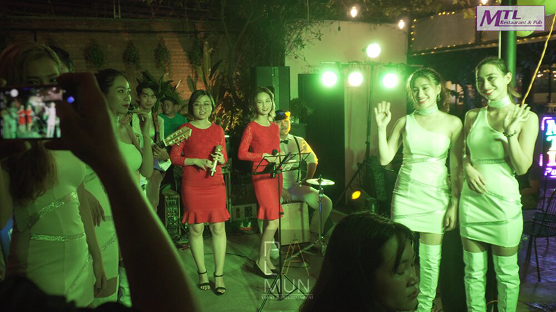 tổ chức sự kiện chuyên nghiệp