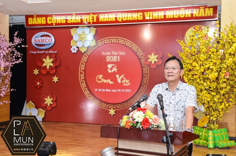 Tiệc tất niên