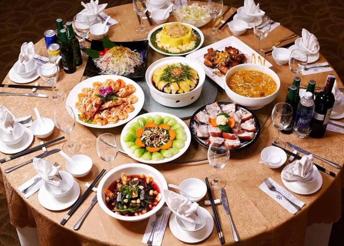 Tiệc phong cách Việt Nam cao cấp