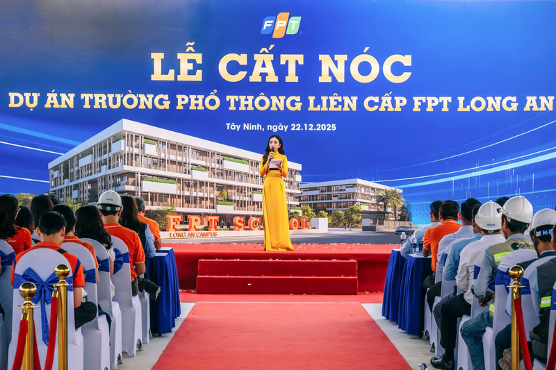 lễ cất nóc trường FPT Long An