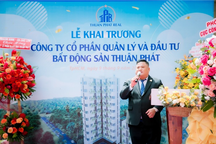 Tổ chức khai trương không có kịch bản cụ thể