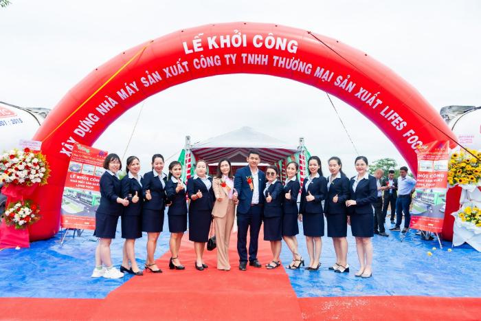 Khảo sát địa điểm, san lấp mặt bằng và lắp đặt hệ thống kỹ thuật