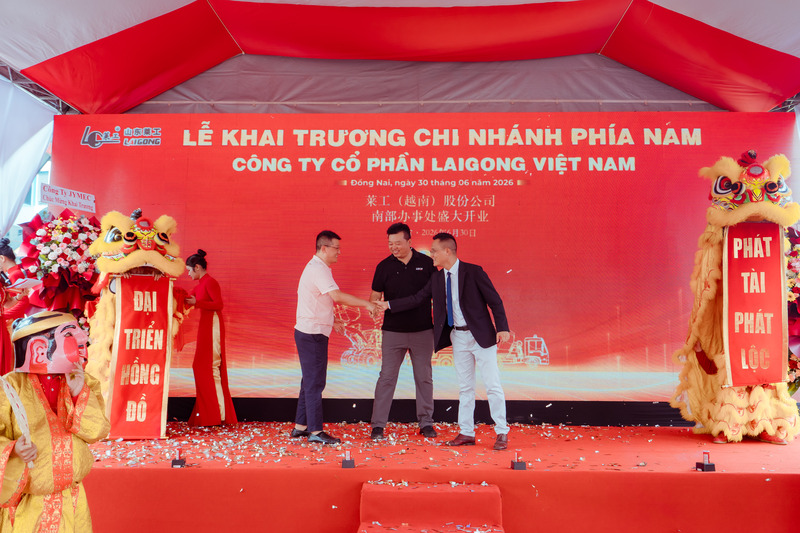 tổ chức khai trương chi nhánh