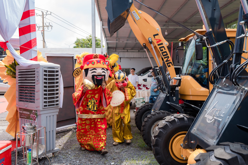 Tham quan cơ sở vật chất và tiệc giao lưu