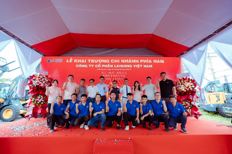 Tham quan cơ sở vật chất và tiệc giao lưu