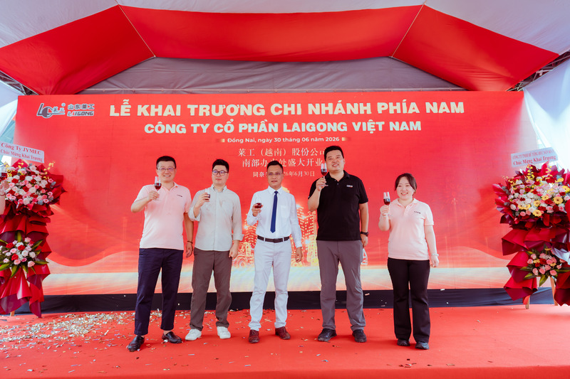 Tham quan cơ sở vật chất và tiệc giao lưu