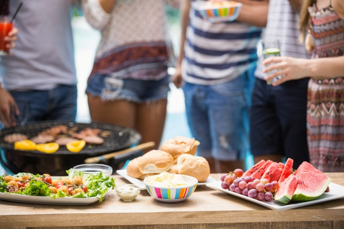 Thiết kế Menu ẩm thực (Finger Food, BBQ) và đồ uống giải nhiệt đặc trưng