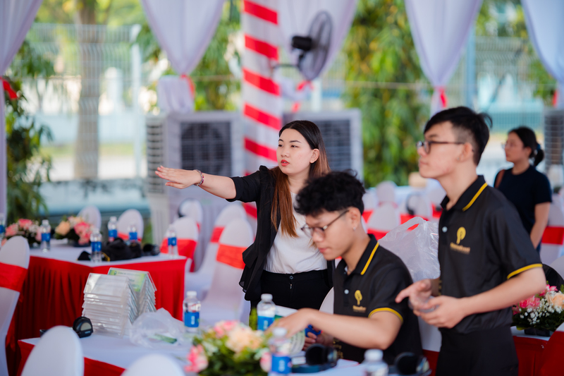 Triển khai các nghi thức động thổ và vinh danh trang trọng